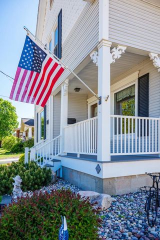 233 Kendall STREET, Burlington, WI 53105