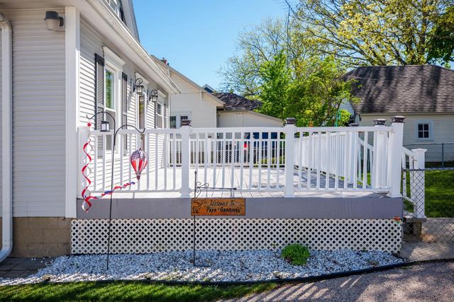 233 Kendall STREET, Burlington, WI 53105