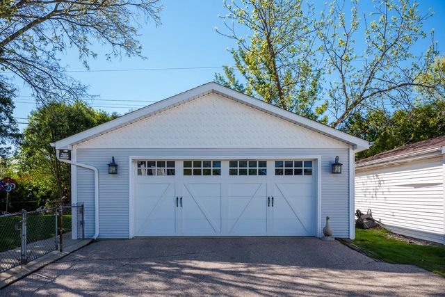 233 Kendall STREET, Burlington, WI 53105