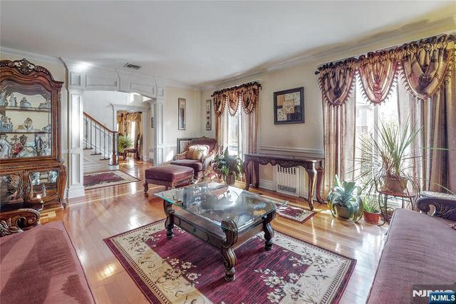 20 Albert, Moonachie, NJ 07074