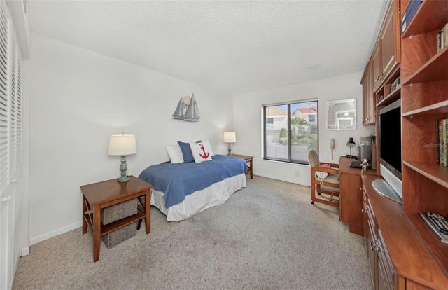 5650 ESCONDIDA BOULEVARD S, St Petersburg, FL 33715
