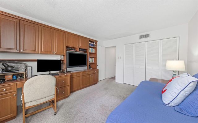 5650 ESCONDIDA BOULEVARD S, St Petersburg, FL 33715