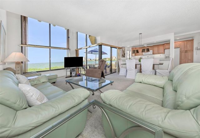 5650 ESCONDIDA BOULEVARD S, St Petersburg, FL 33715