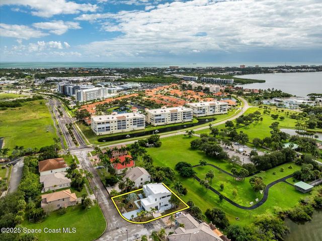 807 W Central Boulevard, Cape Canaveral, FL 32920