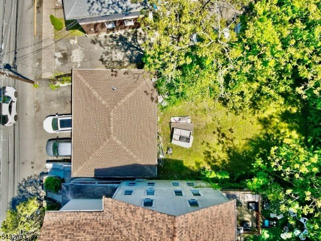 76 Doremus St, Paterson City, NJ 07522