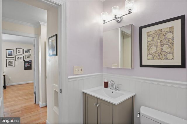 2325 S BUCHANAN ST, Arlington, VA 22206