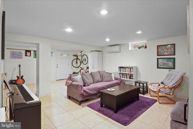 2325 S BUCHANAN ST, Arlington, VA 22206