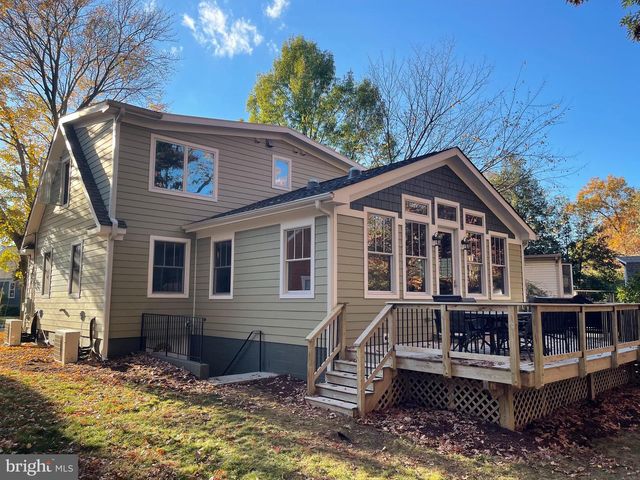 2325 S BUCHANAN ST, Arlington, VA 22206