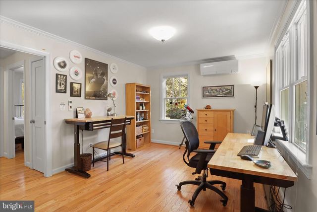 2325 S BUCHANAN ST, Arlington, VA 22206