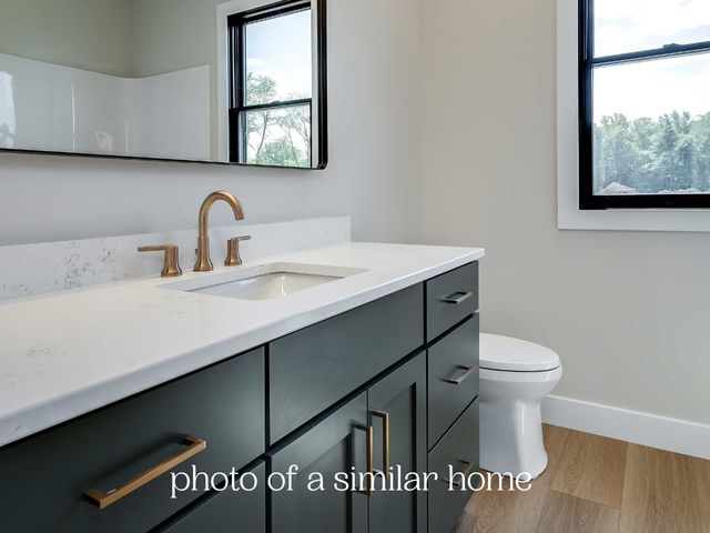 7131 Black Oak Drive, Bettendorf, IA 52722