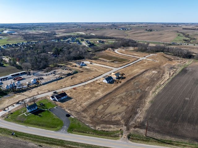 7131 Black Oak Drive, Bettendorf, IA 52722