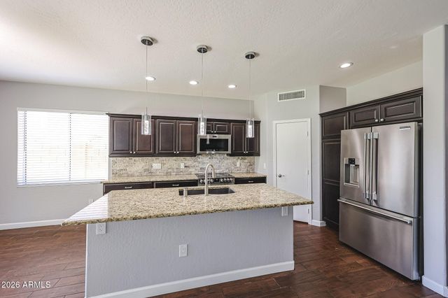 7217 W KALER Avenue, Glendale, AZ 85303