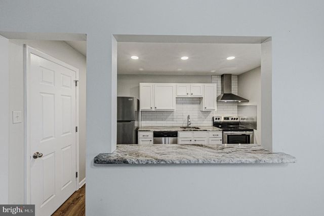 24 JACQUETTE SQ, New Castle, DE 19720