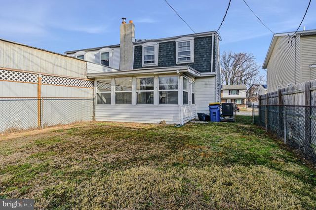 24 JACQUETTE SQ, New Castle, DE 19720