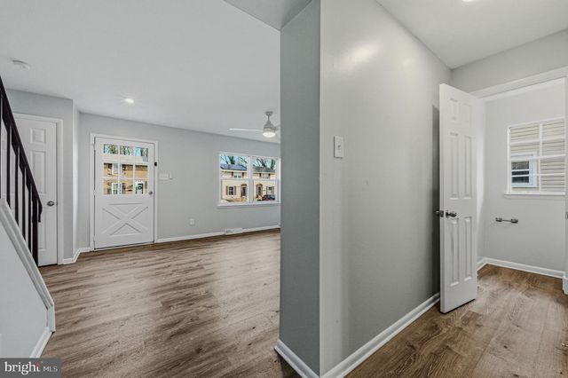 24 JACQUETTE SQ, New Castle, DE 19720