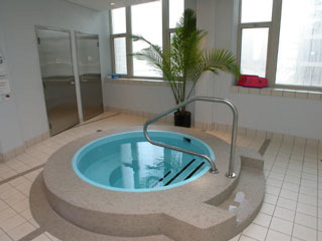25 E Superior Street 2102, Chicago, IL 60611