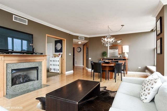 25 E Superior Street 2102, Chicago, IL 60611
