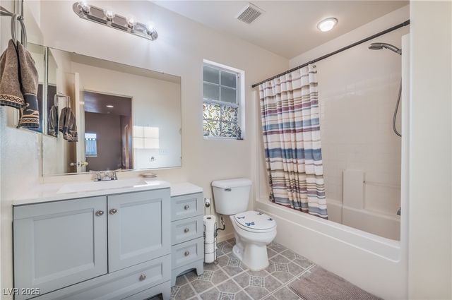 6738 Cinnabar Coast Lane, North Las Vegas, NV 89084