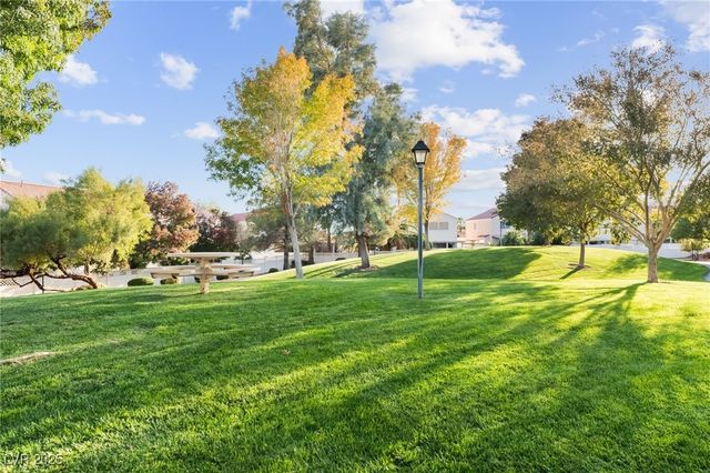 6738 Cinnabar Coast Lane, North Las Vegas, NV 89084