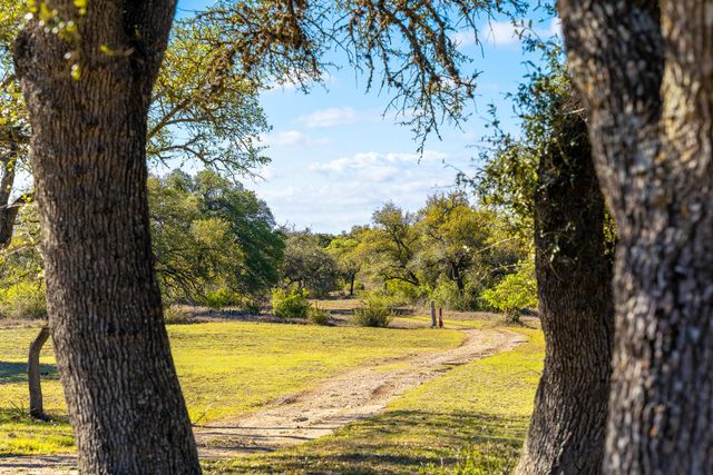 1100 Pump Station RD, Wimberley, TX 78676