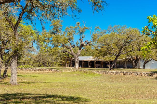 1100 Pump Station RD, Wimberley, TX 78676
