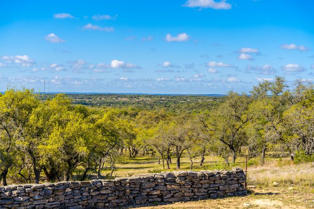 1100 Pump Station RD, Wimberley, TX 78676