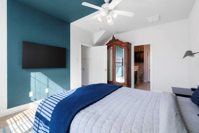 9201 Brodie LN 2303, Austin, TX 78748