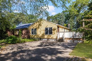 55 George Schaeffer Street, South Kingstown, RI 02883