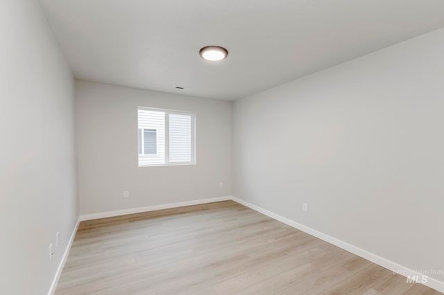 7107 E Shields Dr, Nampa, ID 83687