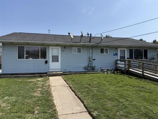 1020-1022 Avondale Circle, Kalamazoo, MI 49048