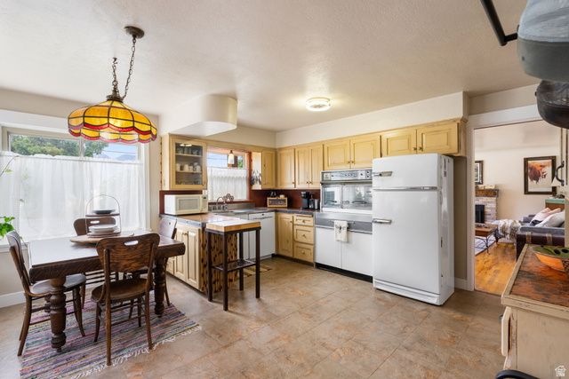 615 E MAPLE ST, Mapleton, UT 84664