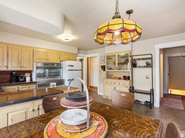 615 E MAPLE ST, Mapleton, UT 84664