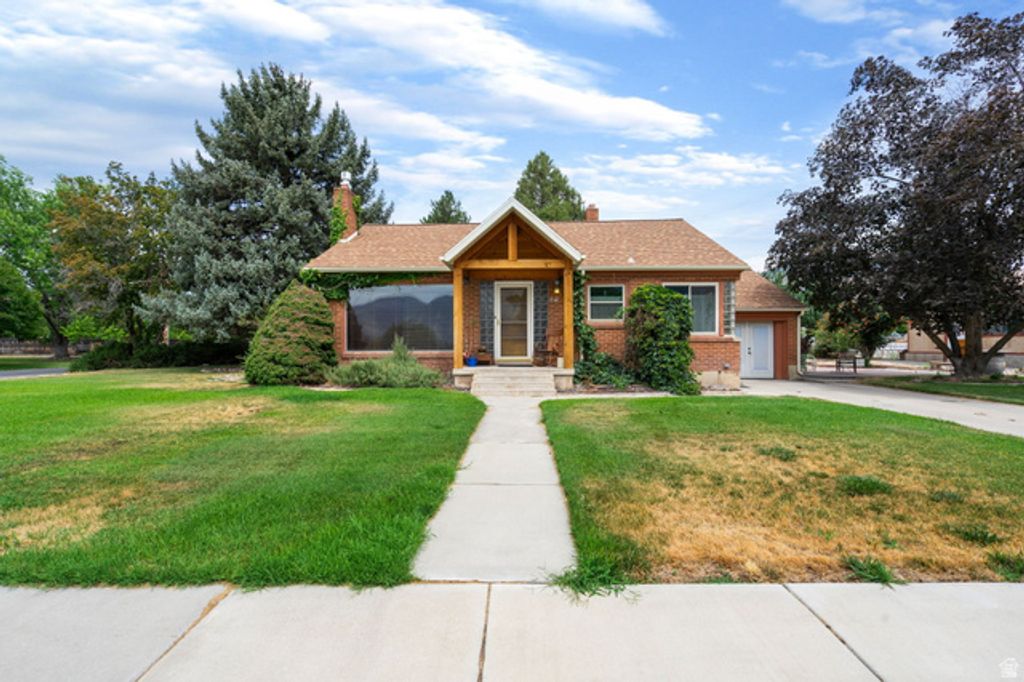615 E MAPLE ST, Mapleton, UT 84664