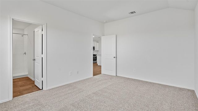 156 Celosia LOOP, Uhland, TX 78640
