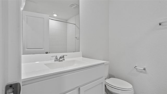 156 Celosia LOOP, Uhland, TX 78640