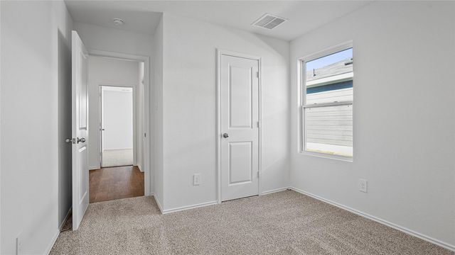 156 Celosia LOOP, Uhland, TX 78640