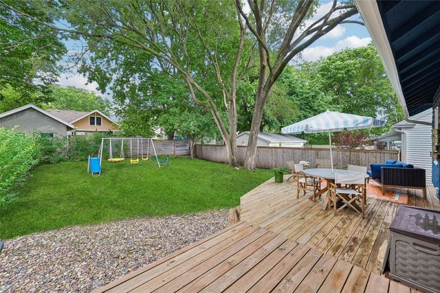 1229 47th Street, Des Moines, IA 50311