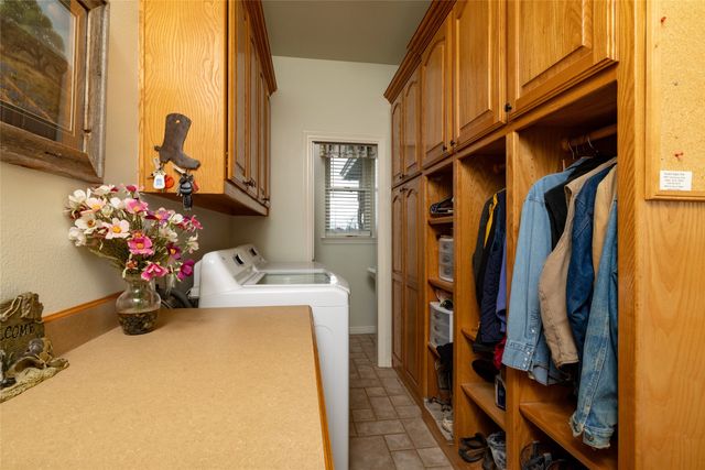 13435 Jackson Road, Krum, TX 76249