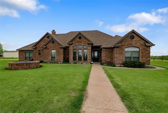 13435 Jackson Road, Krum, TX 76249