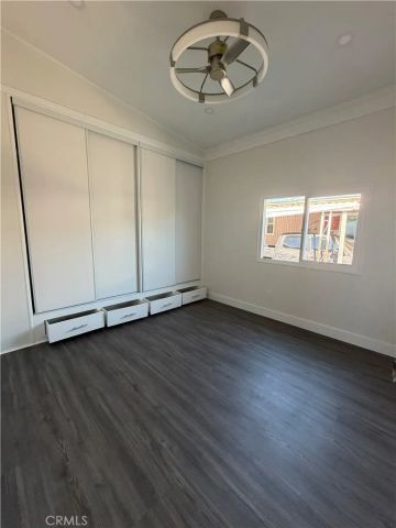 214 S Royal Ln 151, Santa Ana, CA 92704