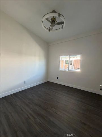 214 S Royal Ln 151, Santa Ana, CA 92704