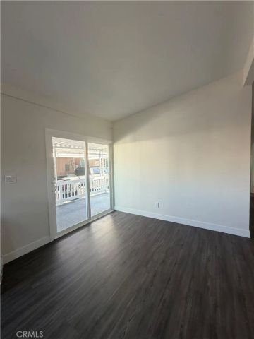 214 S Royal Ln 151, Santa Ana, CA 92704