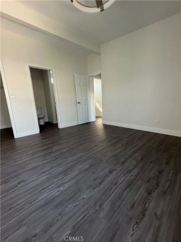 214 S Royal Ln 151, Santa Ana, CA 92704