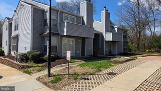 3933 GREENCASTLE RD #302, Burtonsville, MD 20866