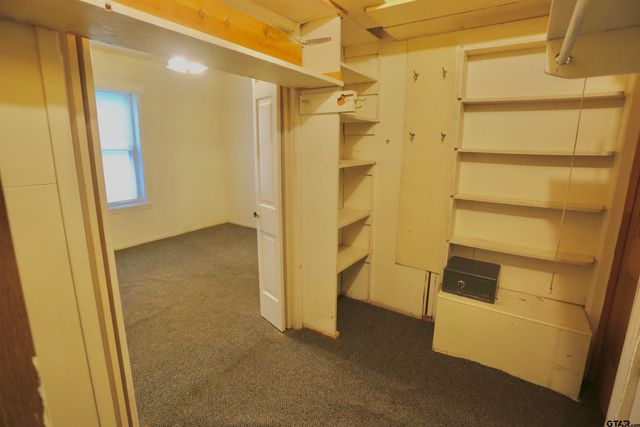 209 Circle Drive, Mineola, TX 75773