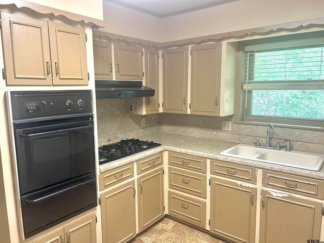 209 Circle Drive, Mineola, TX 75773