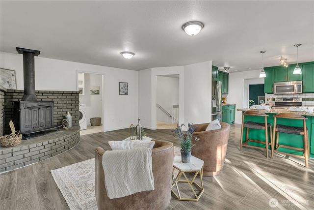 11404 Karshner Road E, Edgewood, WA 98372