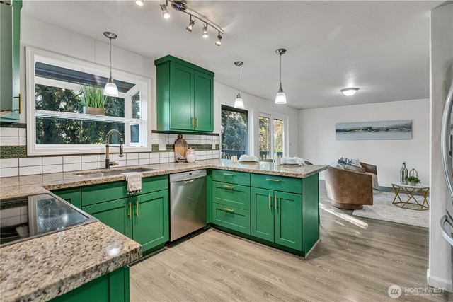 11404 Karshner Road E, Edgewood, WA 98372