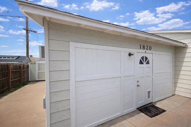 1820 Englewood Dr, Lemon Grove, CA 91945