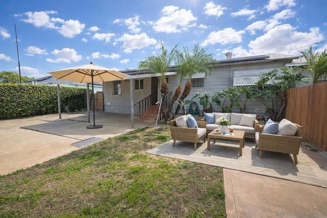 1820 Englewood Dr, Lemon Grove, CA 91945